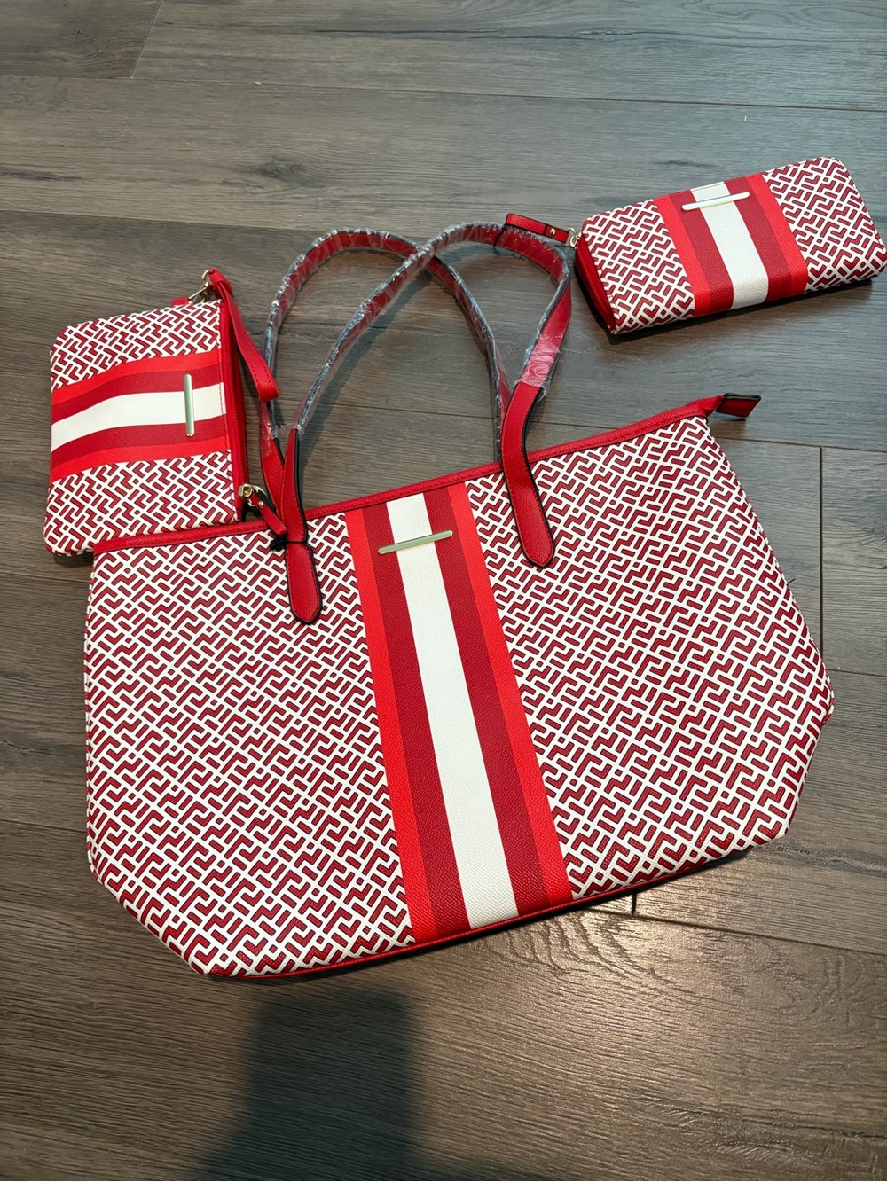Womens Time and Tru 3-Piece 3 In 1 Handbag Set Red